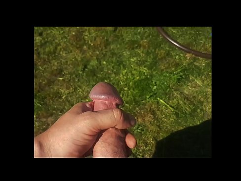 ❤️ ګرم hottie خپل ګلابي بلی fucked او د اوړي په باغ کې د squirt سره cums ترلاسه کوي ☑ جنس